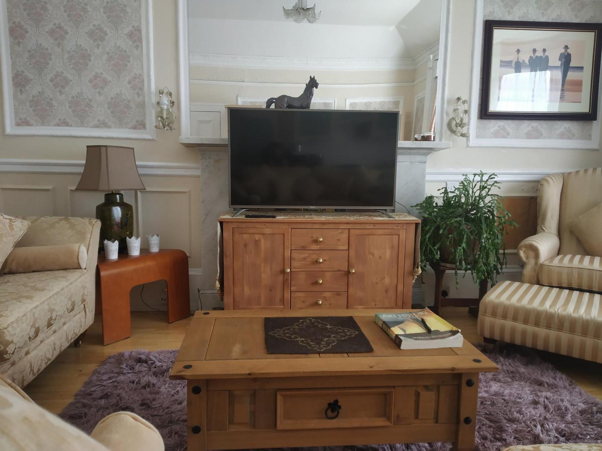 Busby Apartments グラスゴー 部屋 写真